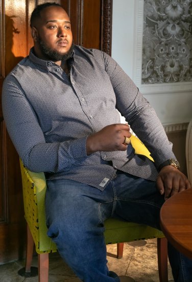 D555 MORGAN Micro AOP Long Sleeve Shirt With Concealed Button Down Collar Navy - Camicie - Camicie Taglie Forti Uomo