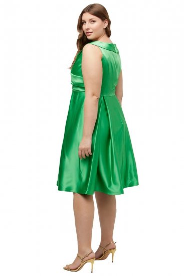Ulla Popken 817135 Abito da sera svasato con scollo a V Verde - Abiti da sera - Abiti da sera taglie forti