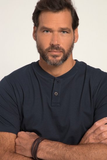 JP1880 818628 T-shirt Henley con vestibilità pancia Blu scuro - Magliette - Magliette Uomo Taglie Forti