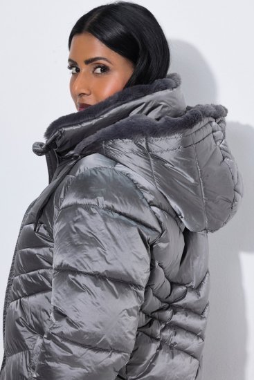 Ulla Popken 844764 Cappotto trapuntato HYPRAR con riflessi metallizzati Antracite - Cappotti - Cappotti taglie forti da donna