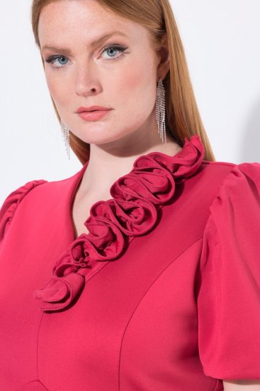 Ulla Popken 845148 Abito aderente a fiori Magenta - Abiti - Vestiti per tutte le taglie
