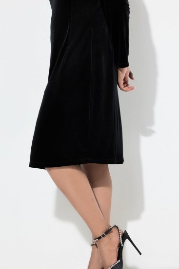 Ulla Popken 845573 Abito di velluto a maniche lunghe Nero - Abiti da sera - Abiti da sera taglie forti
