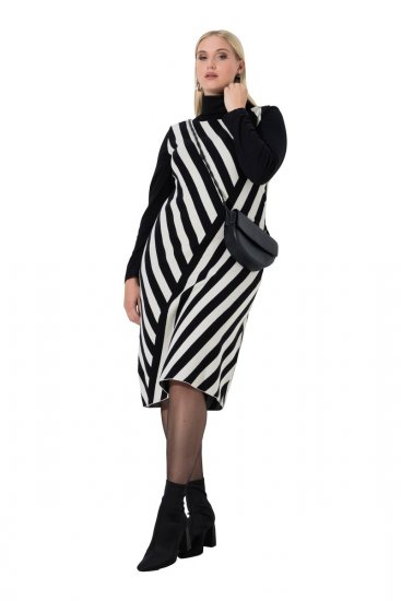 Ulla Popken 845784 Abito in maglia a righe Nero - Abiti estivi - Abiti estivi taglie forti