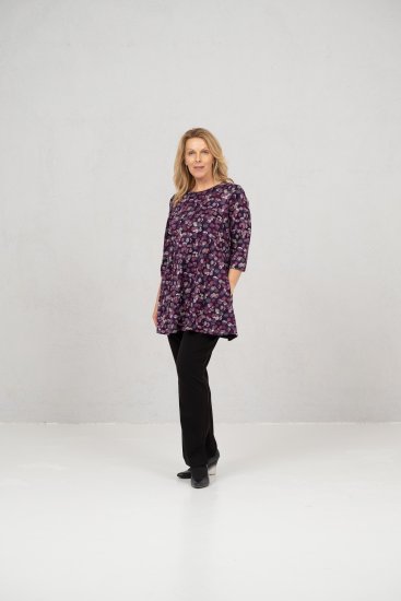 Scandinavian Caramel Flower Petals Tunic Purple - T-shirt - 
