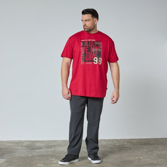 North Latitude Adventure 98 Graphic Tee Giallo/Arancione - TALL T-shirts - T-Shirt per Uomini Alti