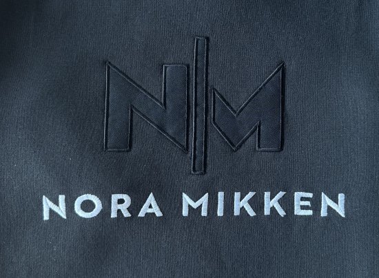 Nora Mikken KADRI Long Hoodie Black - Felpe & felpe con cappuccio - 
