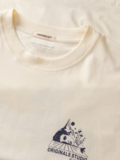 Jack & Jones Bellagio Collage Crew Neck T-Shirt Antique White - Magliette - Magliette Uomo Taglie Forti