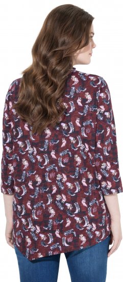 Ulla Popken Asymmetric Cowboy Boot Print Tee Dark Ruby - T-shirt stampate da donna - 