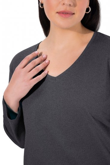 Ulla Popken Back To Basics V-Neck Relaxed Fit Cotton Tee Charcoal Grey Melange - T-shirt - T-shirt da donna taglie comode