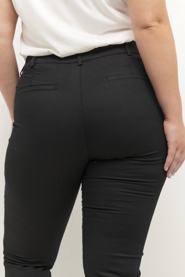 Kaffe Curve Leana Pantaloni Chino 7/8 Nero Profondo - Jeans & Pantaloni Donna Taglie Comode – Plus Size - 