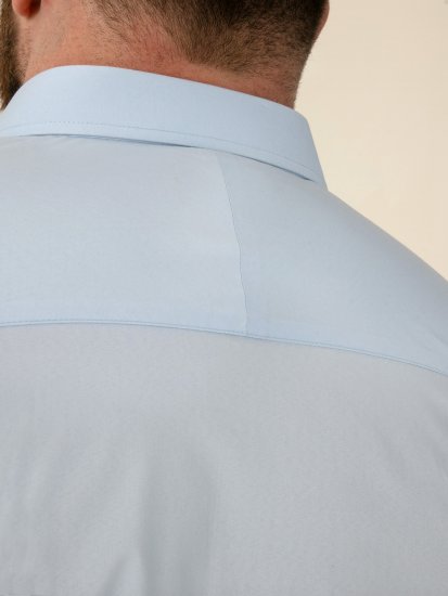 D555 Lucas Camicia Elasticizzata A Maniche Corte Antimacchia No Azzurro Cielo - Camicie - Camicie Taglie Forti Uomo