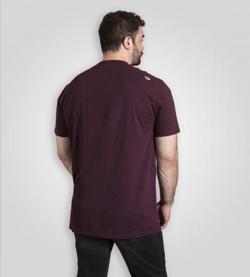 D555 Grimsby Rock n' Roll Skull Printed T-Shirt Burgundy - Magliette con stampa - Magliette con stampa taglie forti